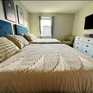 Stadiumview Villa: Pet-friendly 4br With Vistas , Pittsburgh United States